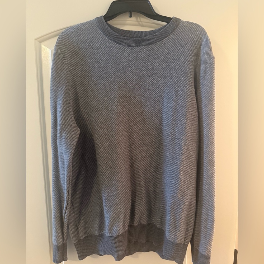 Men's Gray Sweater